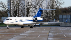 Photo of N59GX - Bombardier Global Express operated by Planet Nine Private Air
