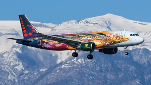 Photo of OO-SNF - Airbus A320-214 operated by Brussels Airlines
