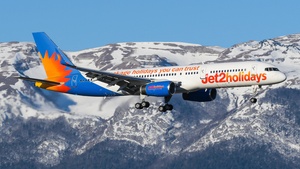 Photo of G-LSAC - Boeing 757-23A operated by Jet2