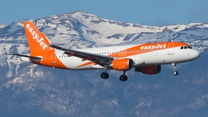 Photo of OE-ING - Airbus A320-214 operated by easyJet Europe