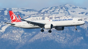 Photo of TC-LSF - Airbus A321-271NX operated by Turkish Airlines