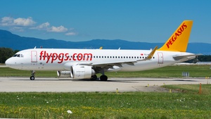Photo of TC-NCH - Airbus A320-251N operated by Pegasus Airlines