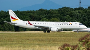 Photo of D-AMWO - Embraer ERJ-190AR operated by German Airways