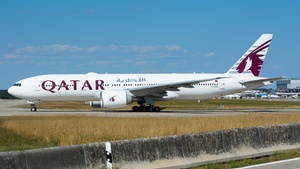 Photo of A7-BBF - Boeing 777-2DZ(LR) operated by Qatar Airways