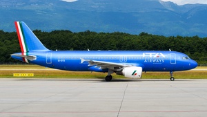 Photo of EI-DTO - Airbus A320-216 operated by ITA Airways