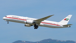 Photo of A6-PFG - Boeing 787-9 Dreamliner operated by United Arab Emirates Presidential Flight
