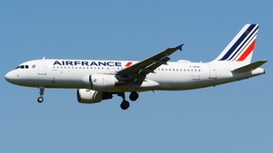 Photo of F-GKXP - Airbus A320-214 operated by Air France
