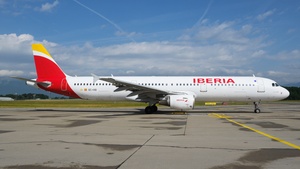 Photo of EC-IXD - Airbus A321-212 operated by Iberia