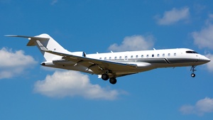 Photo with serial 9824 - Bombardier Global 6000