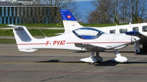 Photo of F-PYAT - Dyn'Aéro MCR-01 Club operated by Private