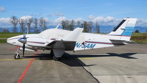 Photo of N75AM - Beechcraft E55 Baron operated by Private
