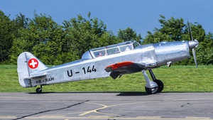Photo of HB-RAM - Pilatus P-2-06 operated by Private