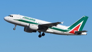 Photo of EI-IMS - Airbus A319-111 operated by Alitalia