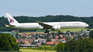 Photo of A7-BOC - Boeing 777-367(ER) operated by Qatar Airways