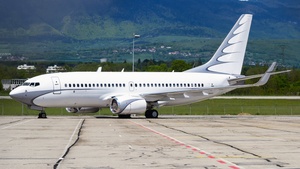 Photo of M-URUS - Boeing 737-7GC(BBJ) operated by Global Jet Luxembourg