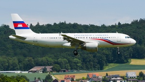 Photo with serial 4507 - Airbus A320-214