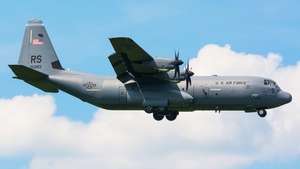 Photo of 16-5883 - Lockheed Martin C-130J-30 Super Hercules operated by US Air Force