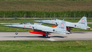 Photo of J-3211 - Northrop F-5F Tiger II operated by Swiss Air Force