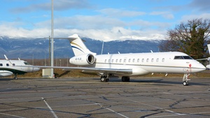 Photo of A6-RJD - Bombardier Global 5000 operated by Royal Jet