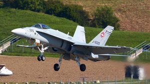 Photo of J-5025 - McDonnell Douglas F/A-18C Hornet operated by Swiss Air Force