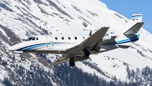 Photo of D-CSUN - Cessna 560XL Citation XLS+ operated by Air Hamburg