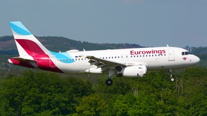 Photo of D-AGWK - Airbus A319-132 operated by Eurowings