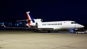 Photo of F-RAFB - Dassault Falcon 7X operated by Government of France