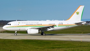 Photo of TU-VAS - Airbus A319-133(CJ) operated by Government of Ivory Coast