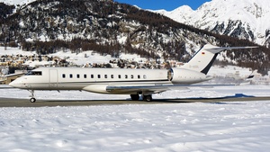 Photo of D-AGGL - Bombardier Global 6000 operated by K5 Aviation