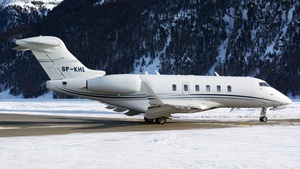 Photo of SP-KHI - Bombardier Challenger 350 operated by Jet Story