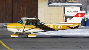 Photo of HB-CWY - Cessna 182P Skylane operated by Bumble Bee Club