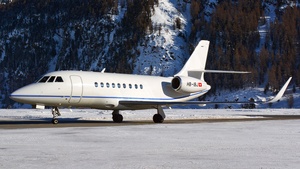 Photo of HB-IBJ - Dassault Falcon 2000LXS operated by Cat Aviation