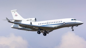 Photo of A56-001 - Dassault Falcon 7X operated by Royal Australian Air Force