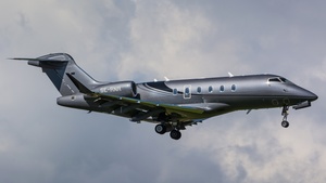 Photo of SE-RNR - Bombardier Challenger 350 operated by EFS European Flight Service