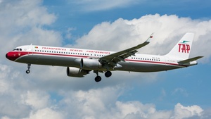 Photo of CS-TJR - Airbus A321-251NX operated by TAP Air Portugal