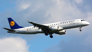 Photo of D-AECI - Embraer ERJ-190LR operated by Lufthansa CityLine