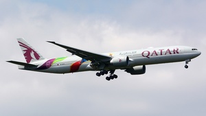 Photo of A7-BAX - Boeing 777-3DZ(ER) operated by Qatar Airways
