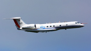 Photo of D-ADLR - Gulfstream GV-SP (G550) operated by DLR Flugbetriebe