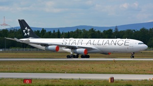 Photo of D-AIGP - Airbus A340-313 operated by Lufthansa