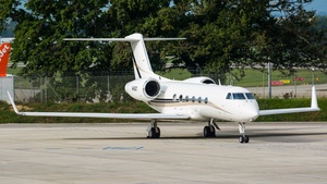 Photo of N450T - Gulfstream GIV-X (G450) operated by Private
