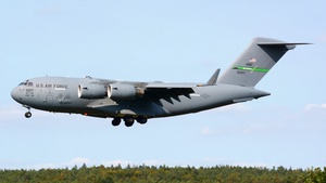 Photo of 10-0217 - Boeing C-17A Globemaster III operated by US Air Force