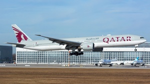 Photo of A7-BEI - Boeing 777-3DZ(ER) operated by Qatar Airways