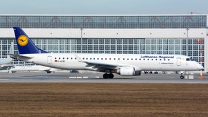 Photo of D-AEBC - Embraer ERJ-195LR operated by Lufthansa CityLine