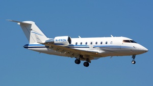 Photo of M-FRZN - Bombardier Challenger 605 operated by Iceland Foods