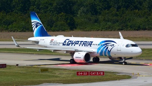 Photo of SU-GFM - Airbus A320-251N operated by Egyptair