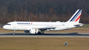 Photo of F-HBNH - Airbus A320-214 operated by Air France