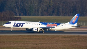 Photo of SP-LNB - Embraer ERJ-195LR operated by LOT Polish Airlines