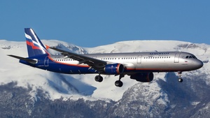 Photo of VP-BOC - Airbus A321-211 operated by Aeroflot