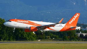 Photo of OE-IJH - Airbus A320-214 operated by easyJet Europe