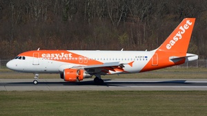 Photo of G-EZFZ - Airbus A319-111 operated by easyJet